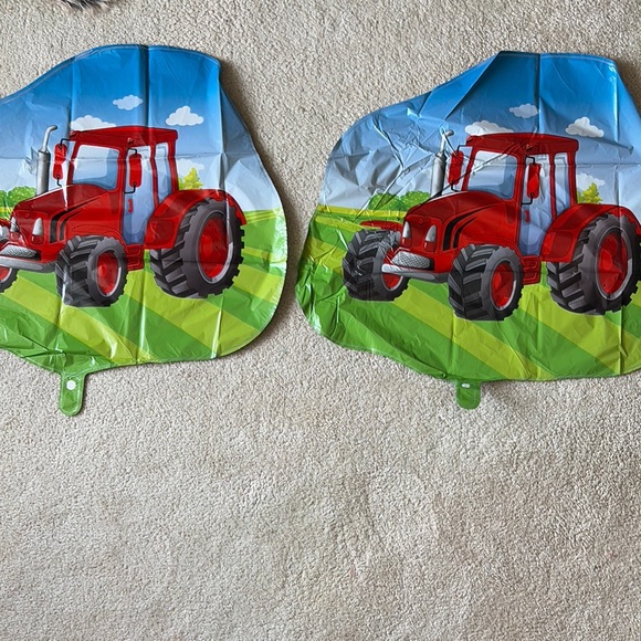 Tractor Birthday Party Set - Picture 2 of 3